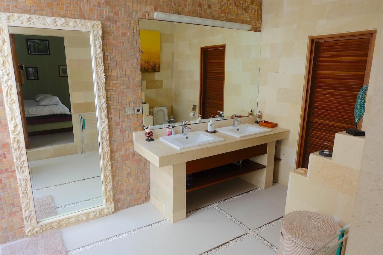 Villa Pilou Boutique Hotel Tanah Lot Exterior foto